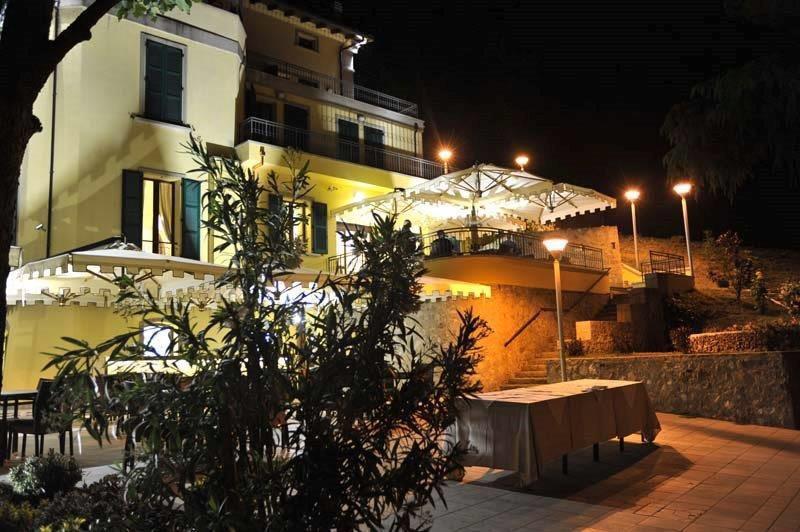 Villa Del Sasso Сасо Маркони Екстериор снимка